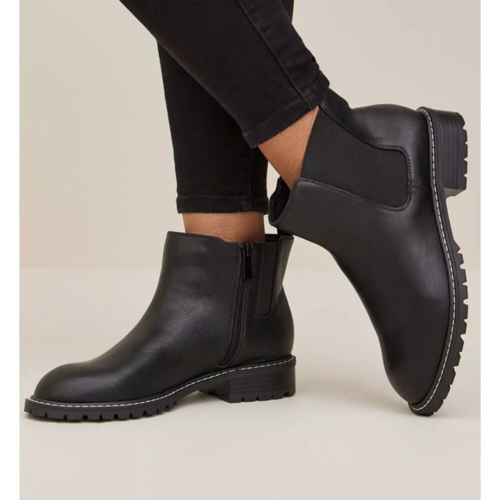 Torrid Wide Fit Black Chelsea Ankle Bootie Boots 9 9W